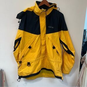 Mobius Yellow and Black Outdoor Performance Jacket